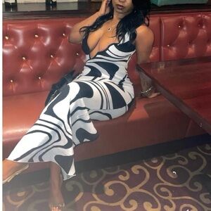 Beautiful dress for any celebration!